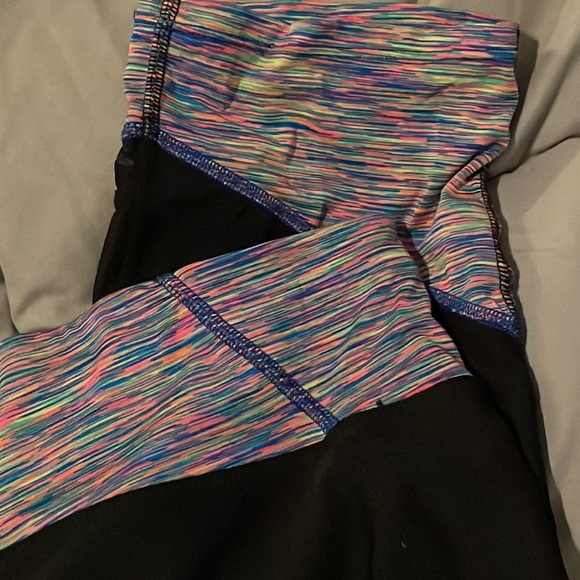 Plus size work out capris 2x - Picture 3 of 3